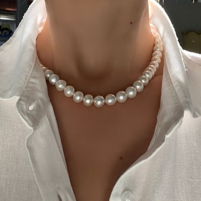 Learn how to clean a pearl necklace