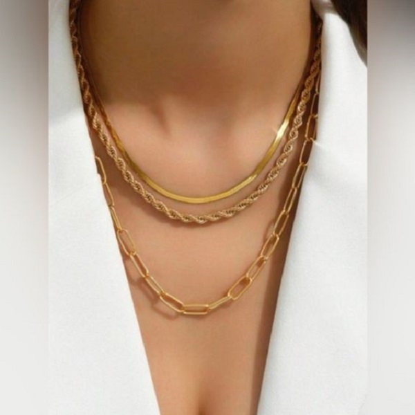 repair your delicate necklace chain at home