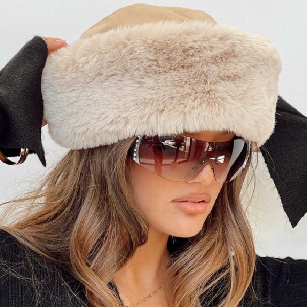 Find the best winter hat to keep you warm