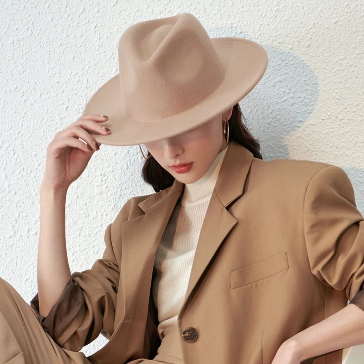 Discover the top reasons to wear hats 